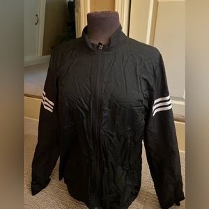 Adidas lightweight wind breaker size xl